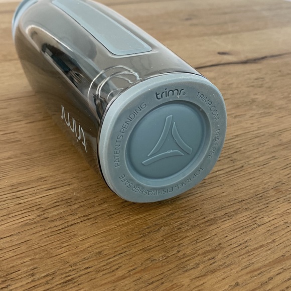 Trimr Squared Bottle (38 OZ) (Alloy) - Picture 6 of 7